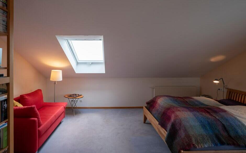 Chambre à coucher avec un seul puits de lumière - Magazine VELUX